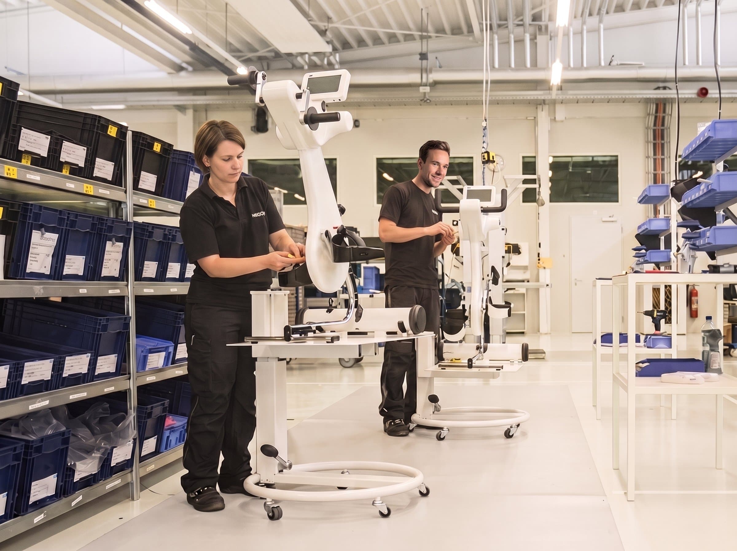 Service en onderhoud aan een MOTOmed bewegingstrainer door onze technische dienst